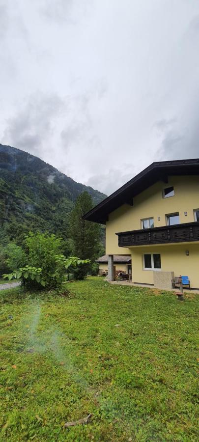 Haus Nani Apartment Bad Gastein Luaran gambar